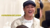 笑死！何润东本想秘密去项王故里结果等不及连夜夜游坐上项王宝座