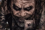 震撼！加纳乔新增文身&mdash;&mdash;满背&ldquo;小丑&rdquo;🤡